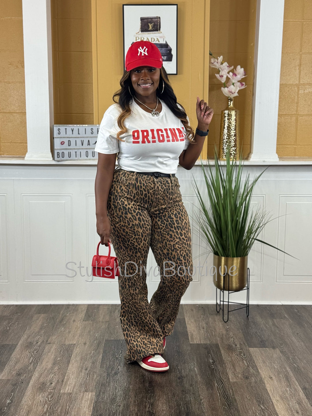 ORIGINAL Signature Graphic Tee (White Shirt/Red Print)