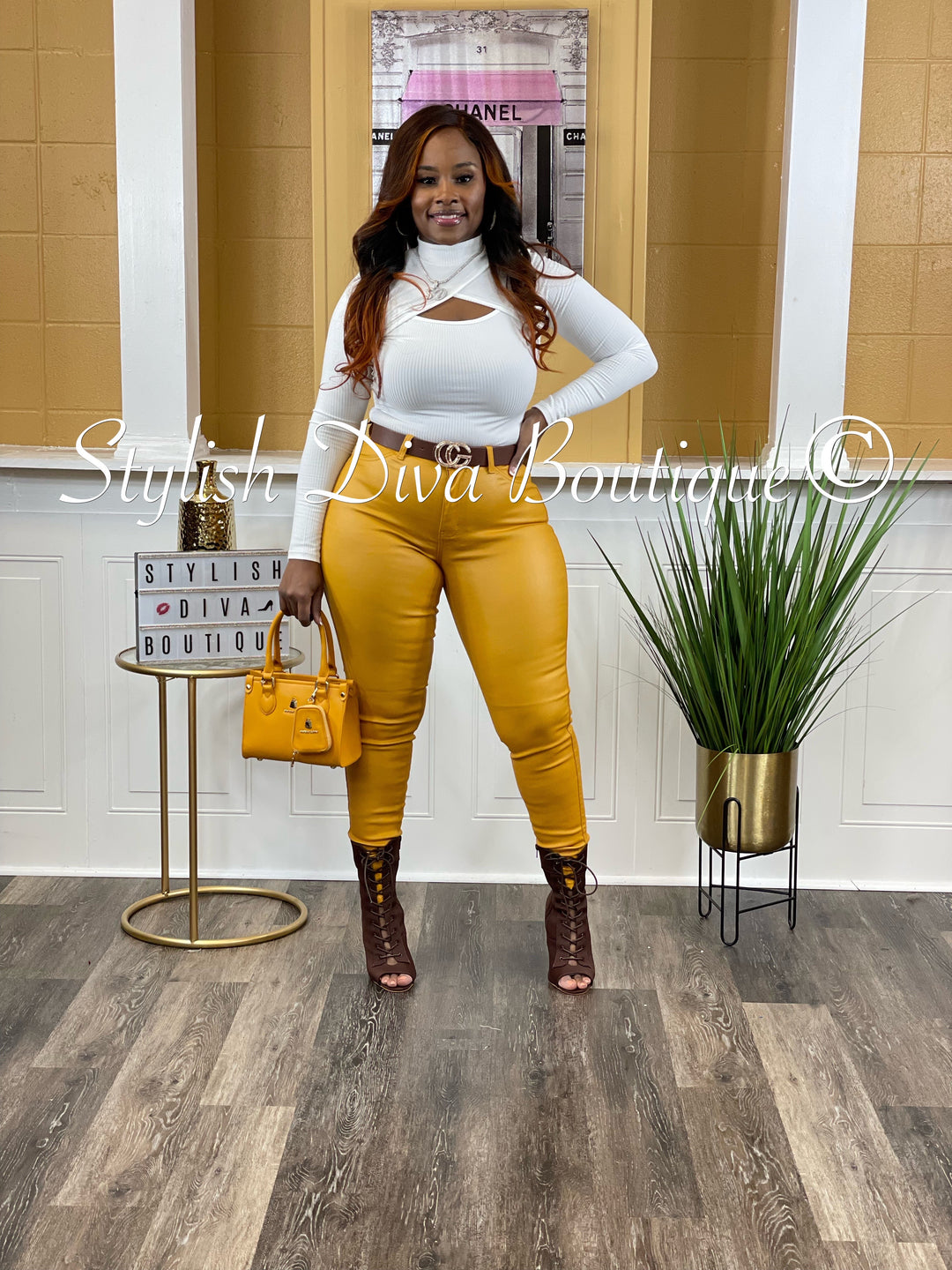 Cute And Curvy Faux Leather Skinny Jeans (Mustard)