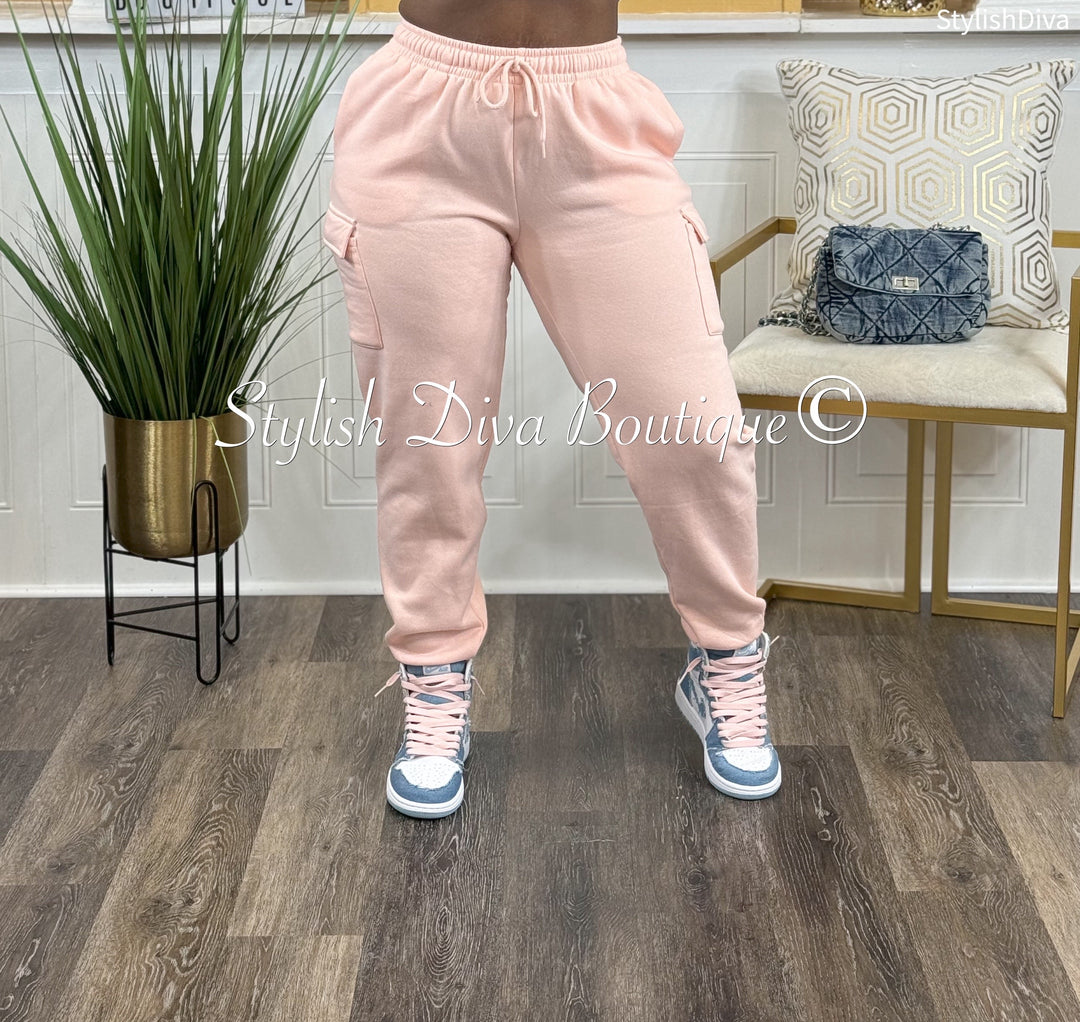 Tilly Oversized Fleece Cargo Joggers (Pink)