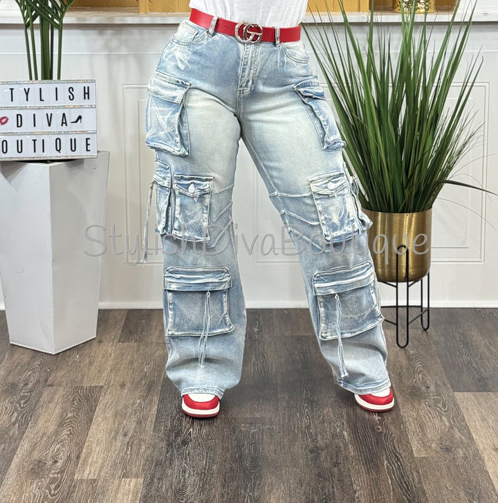 Main Character Acid Wash Cargo Jeans (Light Denim Wash)