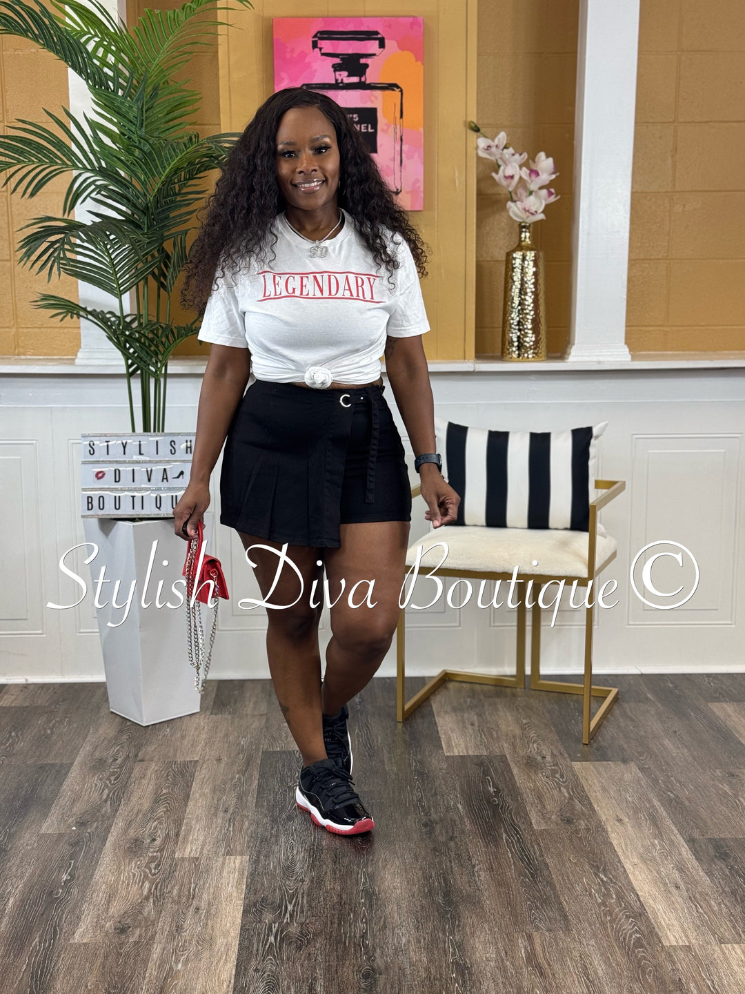 LEGENDARY T-Shirt (Red Print)