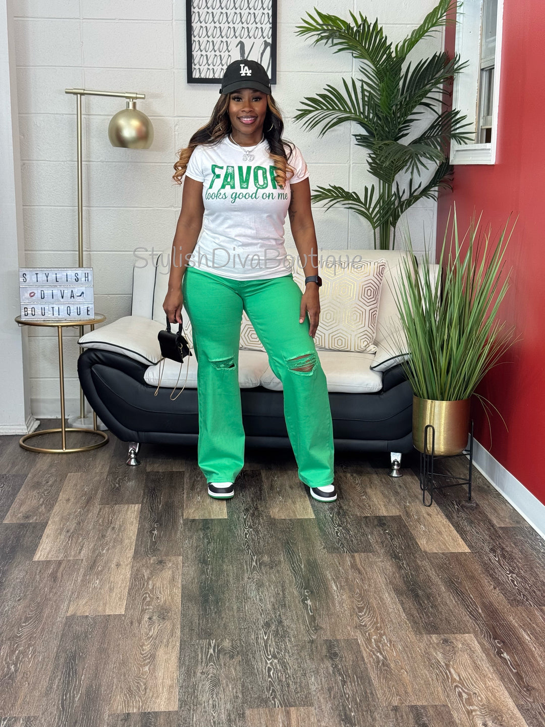 London Straight Leg Distressed Jeans (Green)