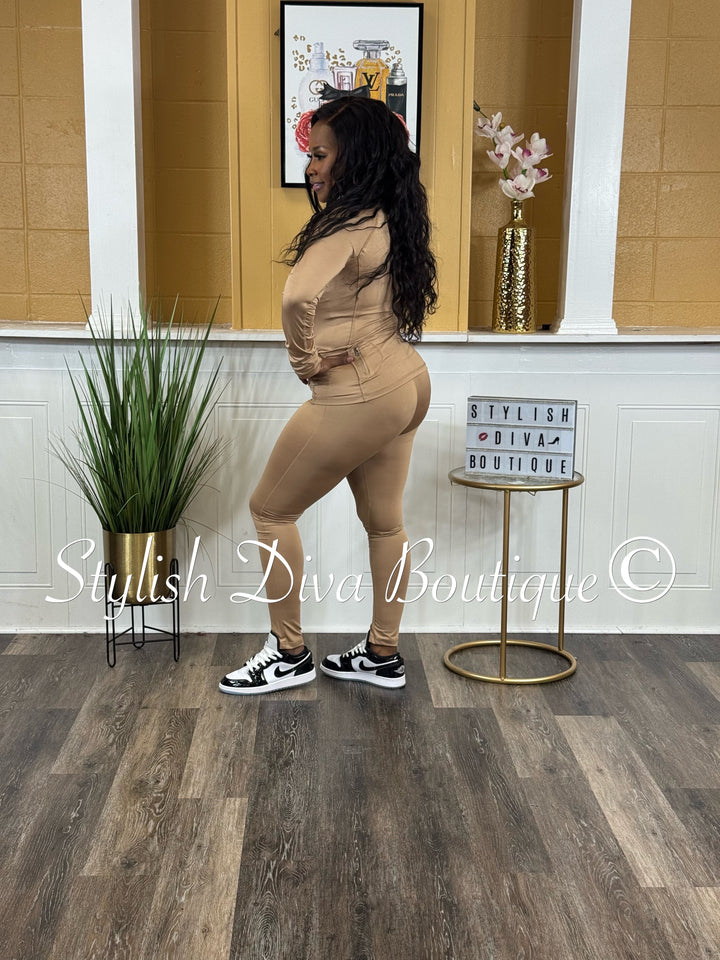 Sporty Girl 4 Piece Active Set (Khaki)