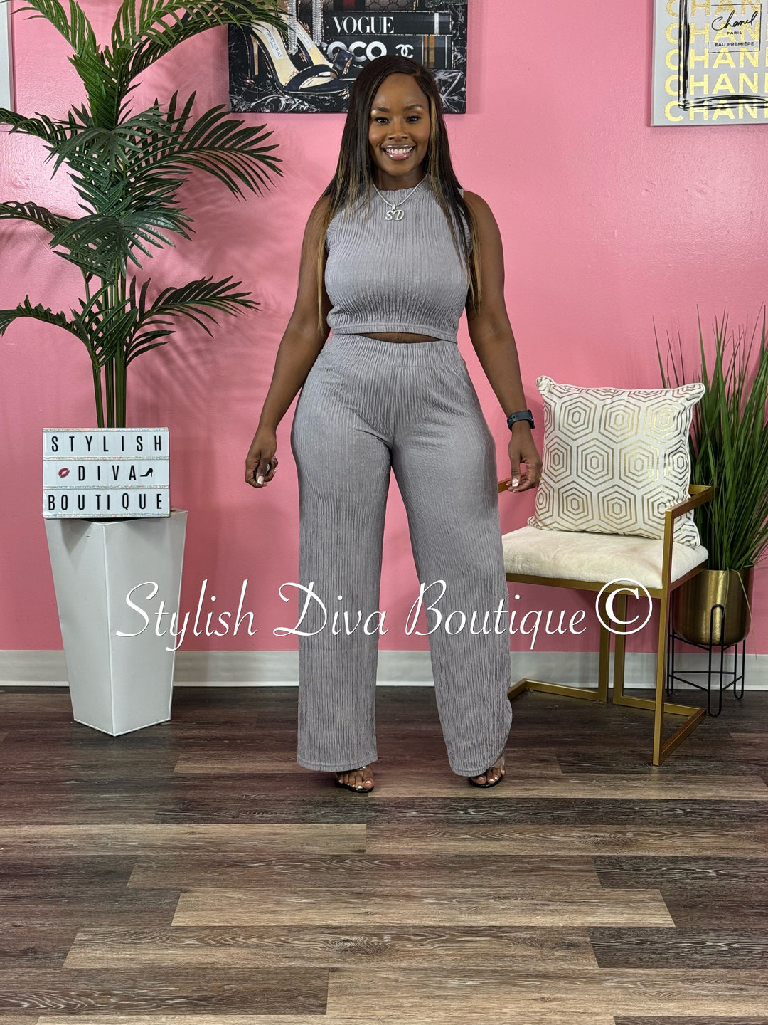 She's Different Cropped Set (Grey)