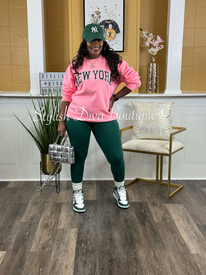 New York Oversized Sweatshirt & Leggings Set (Bright Pink/Dk Green Print)