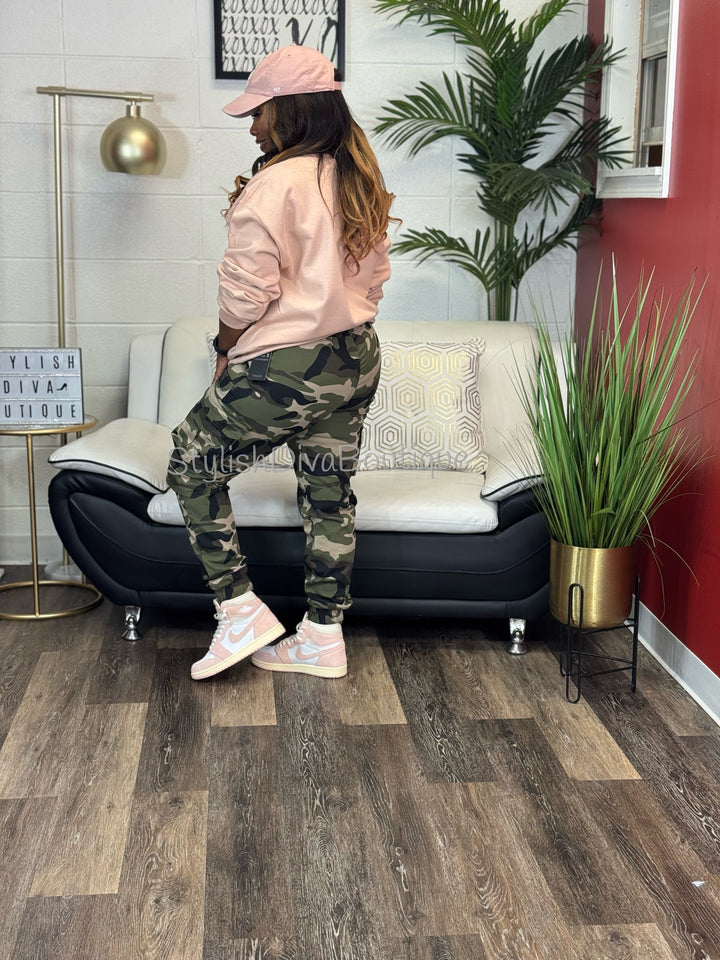 Sienna Camo Cargo Joggers (Light Camo)