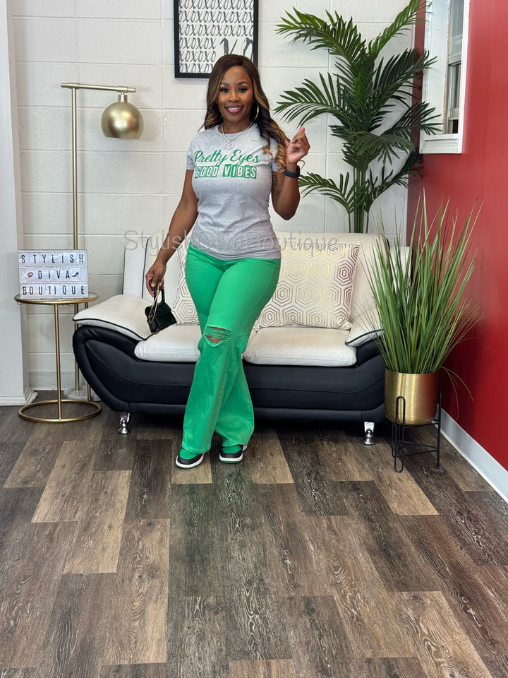 Pretty Eyes & Good Vibes Graphic Tee (Green Print)