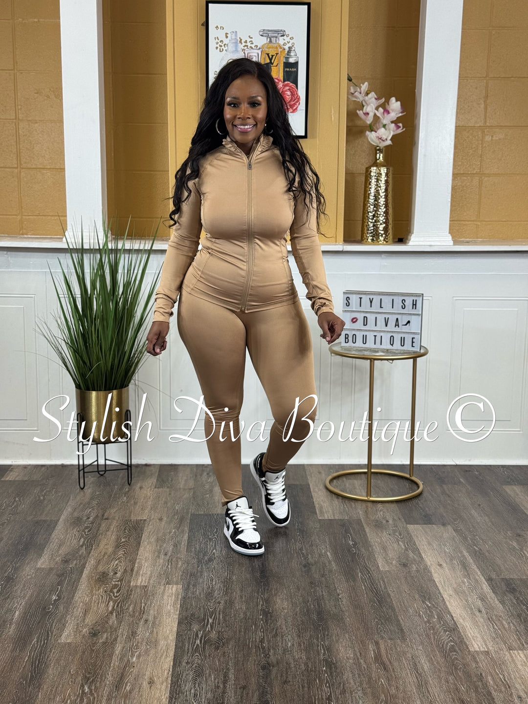 Sporty Girl 4 Piece Active Set (Khaki)