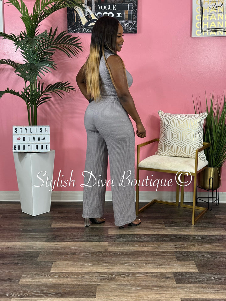 She's Different Cropped Set (Grey)