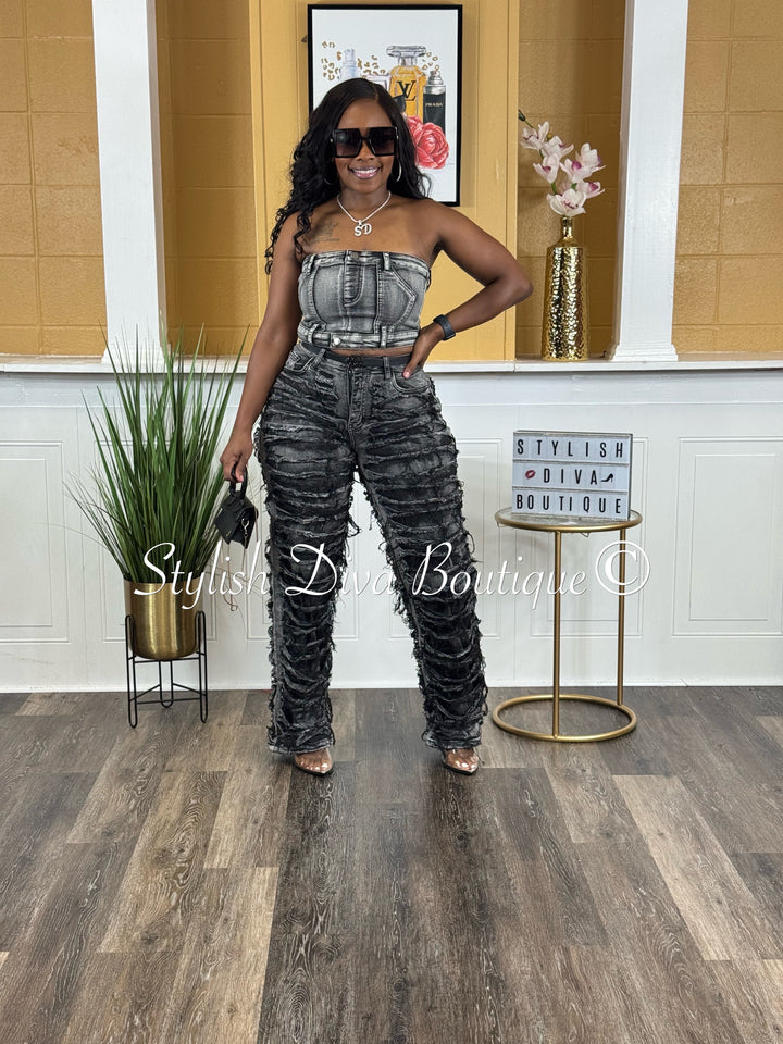 Diva Shred Color Dyed Jeans (Black Wash)