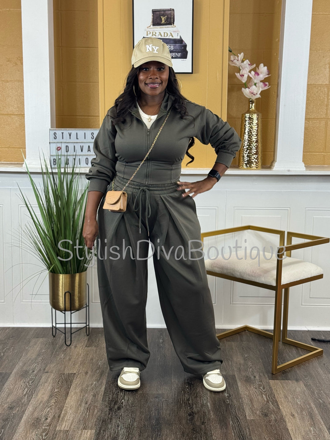 Off Duty Chic Barrel Leg Set (Olive)