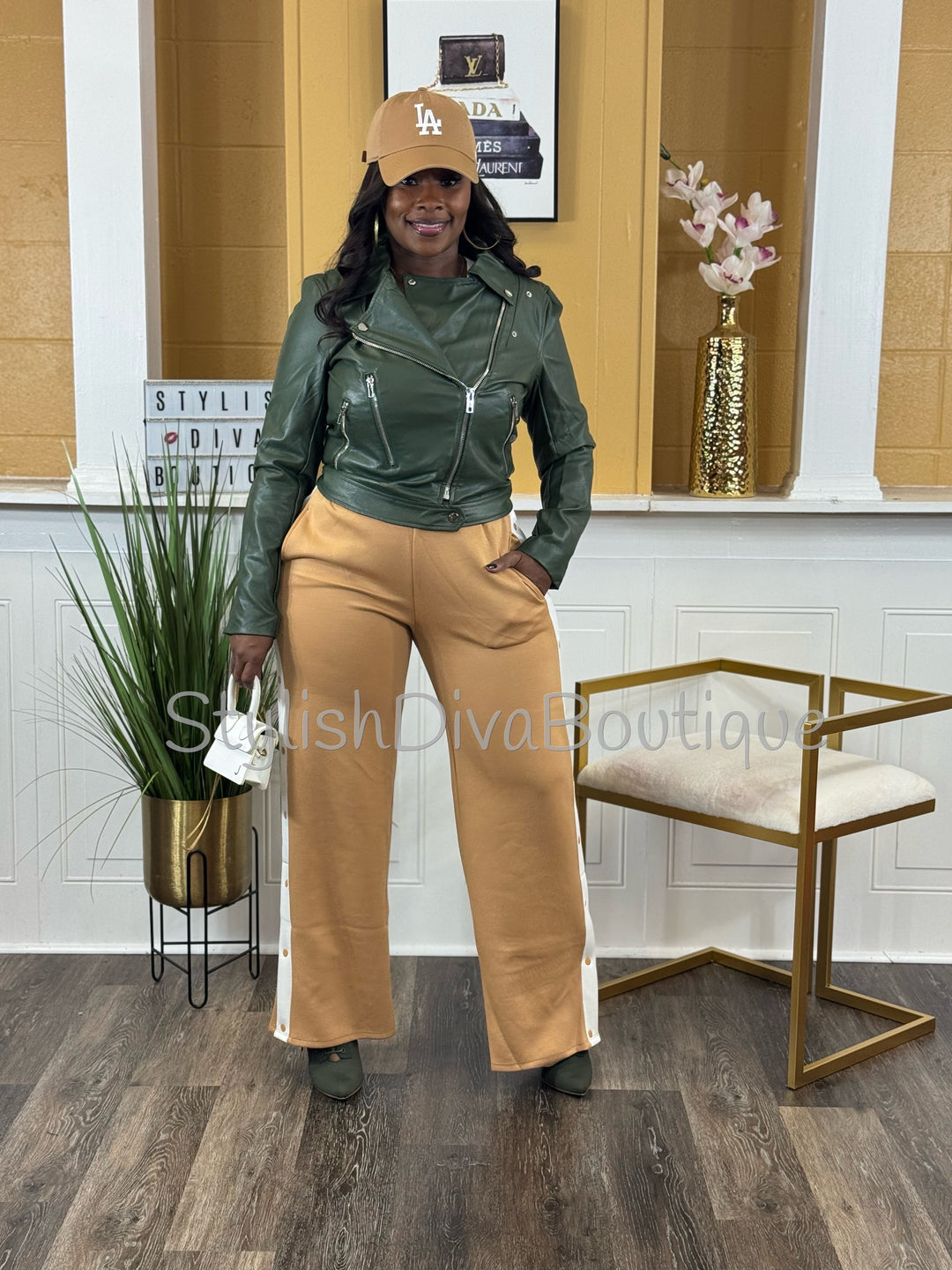 Snap Decision Wide Leg Pants (Praline/Cream)