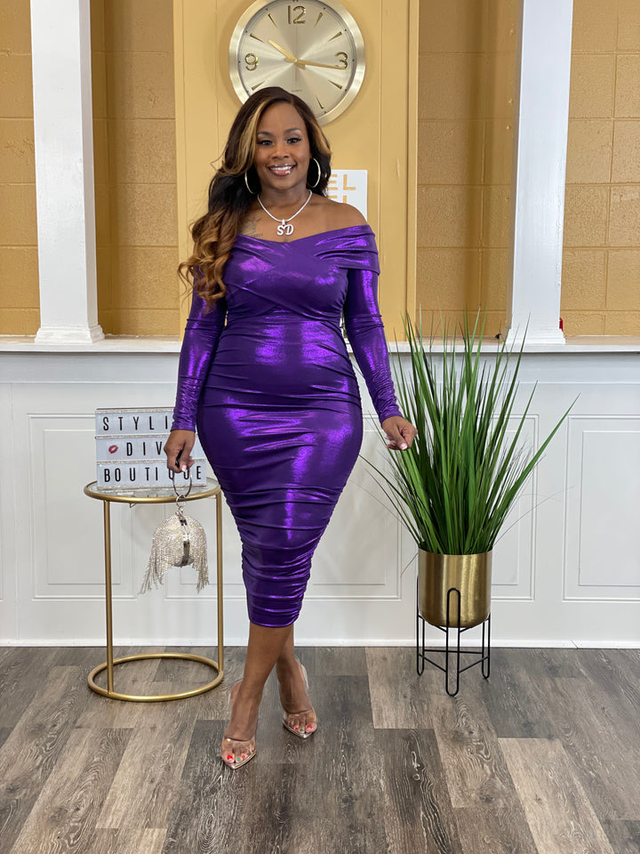 Gleaming Desire Dress up to 3XL (Purple)