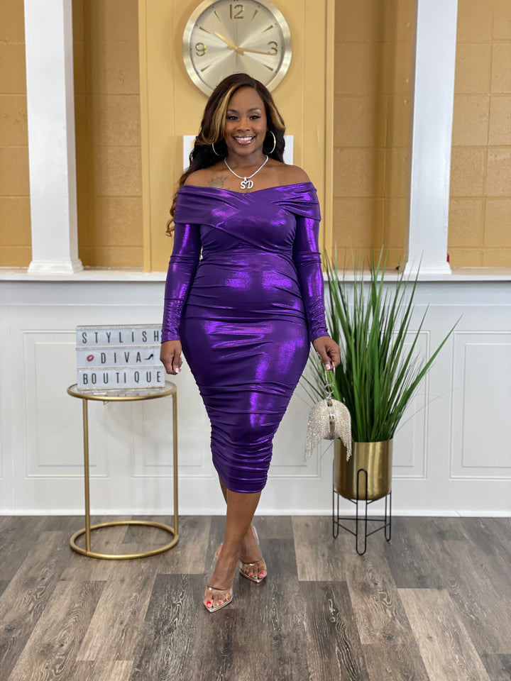Gleaming Desire Dress up to 3XL (Purple)