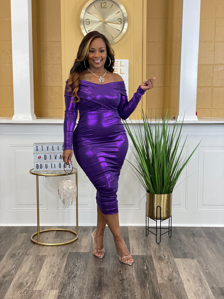 Gleaming Desire Dress up to 3XL (Purple)