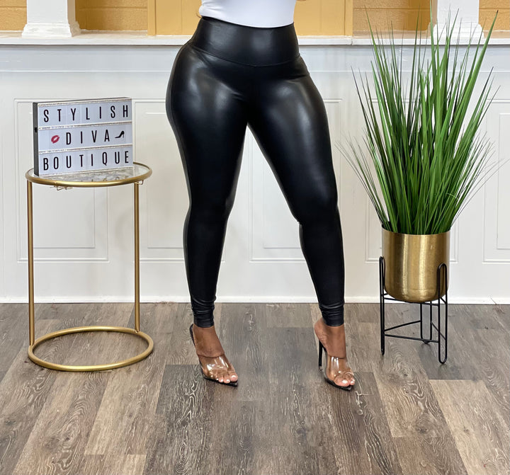 Faux Leather Leggings up to 3XL (Black)